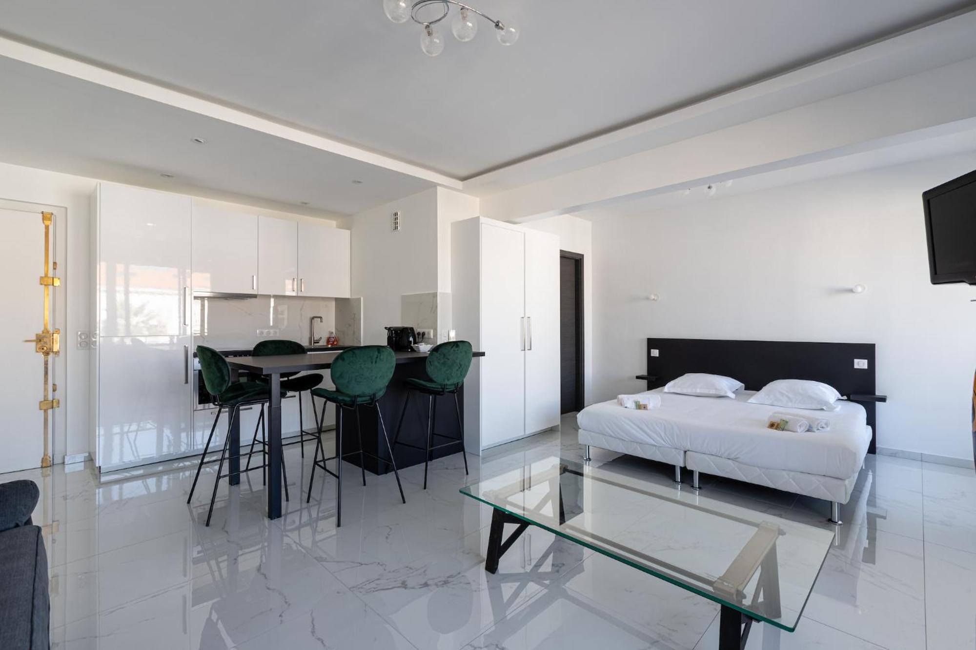 Agence Des Residences - Appartements Prives Du 45 Croisette- Prestige 戛纳 客房 照片